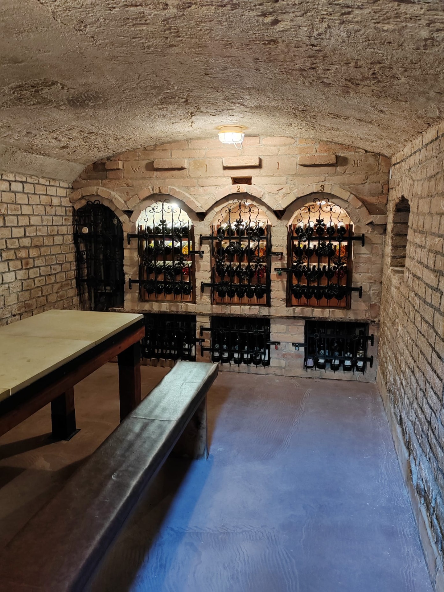 Náš vinný sklípek